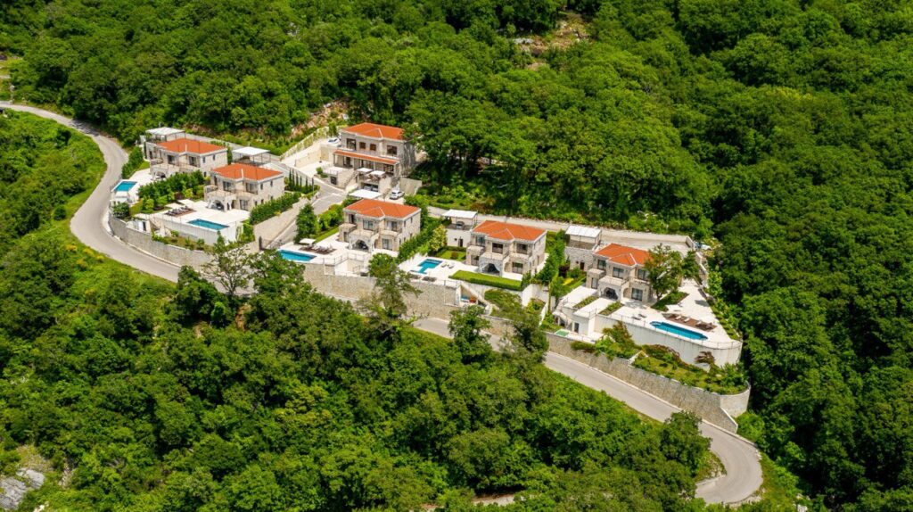 budva wedding on private villa Oak Leaf