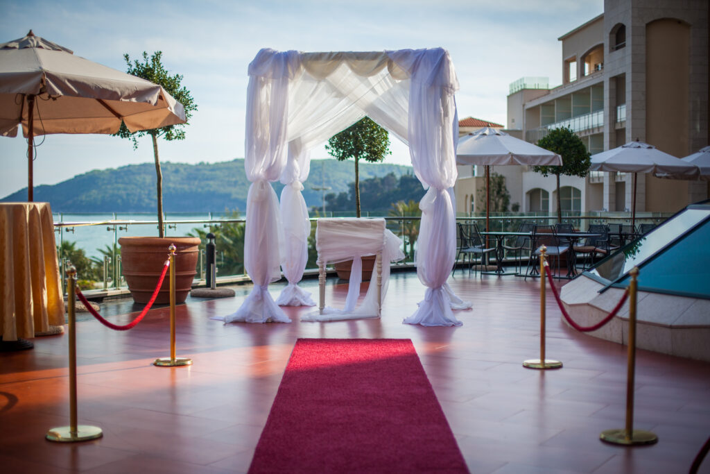 wedding arch in Budva Splendid