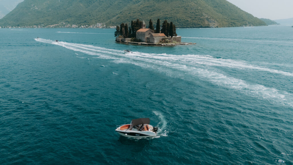 Lady on Rocks Kotor