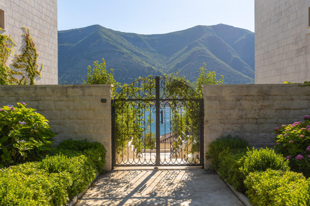 huma kotor bay beautiful view wedding