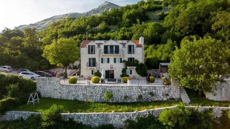 Villa Mona Lisa – Budva Hills.