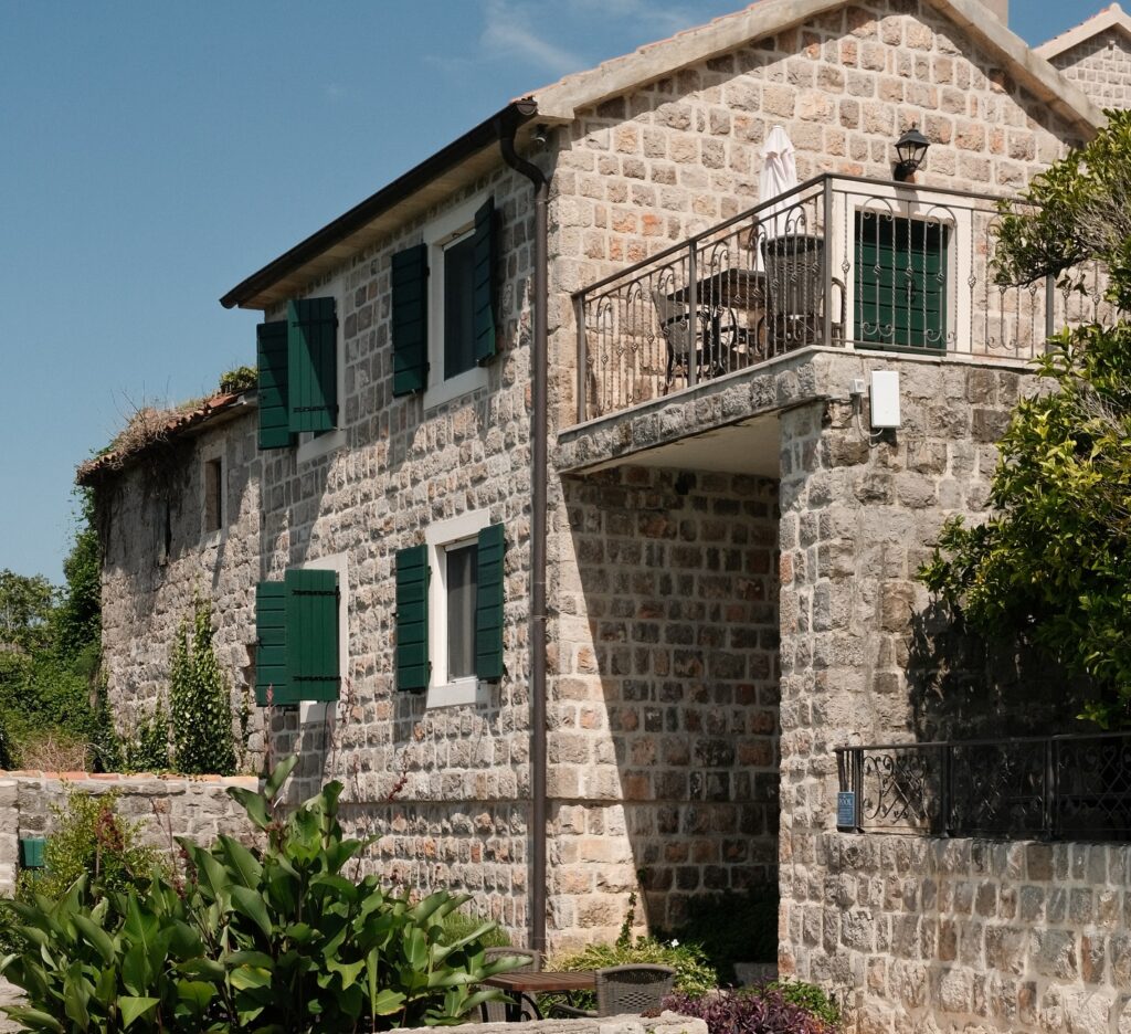 intimate wedding montenegro
