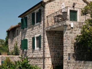 intimate wedding montenegro